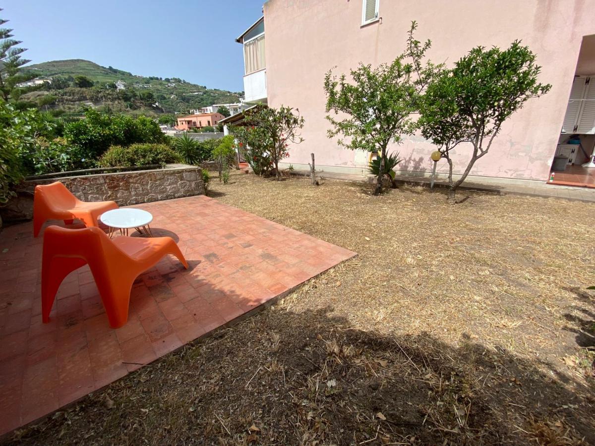 Villa A Lipari Eksteriør bilde