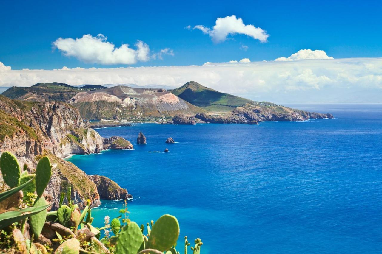 Villa A Lipari Eksteriør bilde